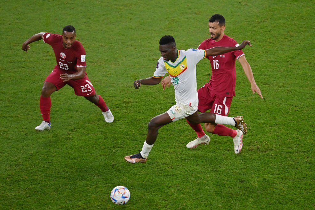 World Cup quá tầm, chủ nhà Qatar thua trận thứ 2 liên tiếp