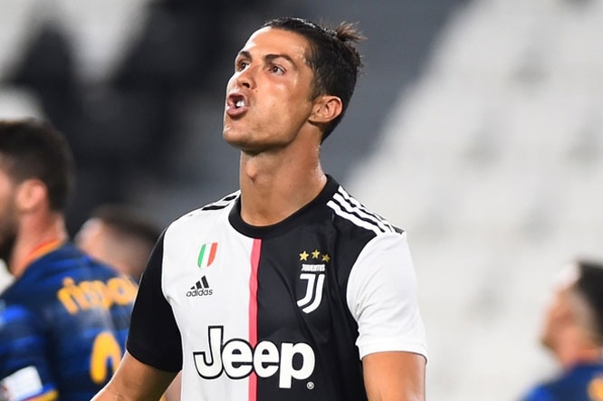 Ronaldo đòi Juventus gần 20 triệu euro