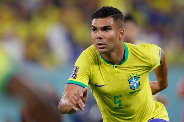 Roy Keane nói thẳng về đẳng cấp của Casemiro