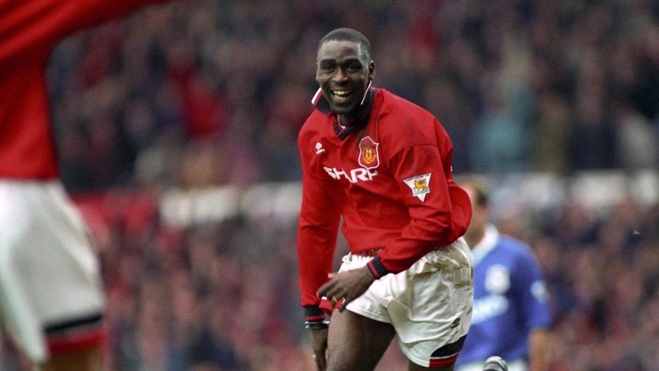 Andy Cole nổi đóa khi bị so sánh với Darwin Nunez