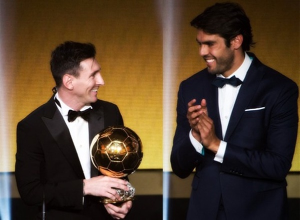 Kaka chào đón Messi vào 'CLB huyền thoại'