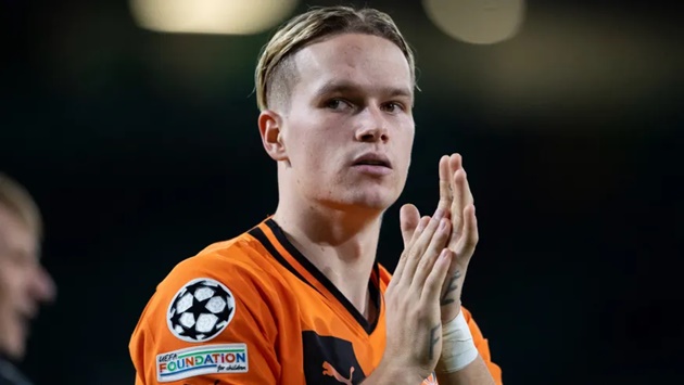 "Mudryk là một bản sao của Mbappe"