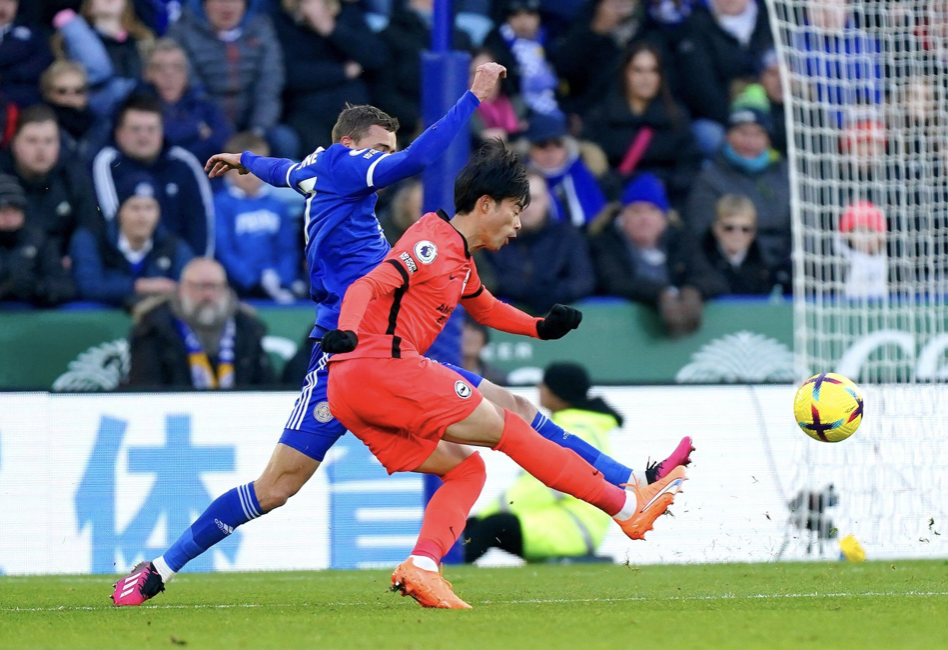 Ảnh bài viết Mitoma tiếp tục gây ấn tượng tại Ngoại hạng Anh