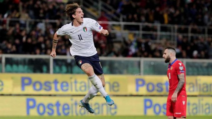 AS Roma sẵn sàng bán tiền vệ kiến tạo cho Man United