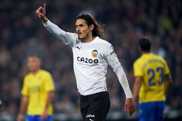 Edinson Cavani chói sáng sau khi rời Man United