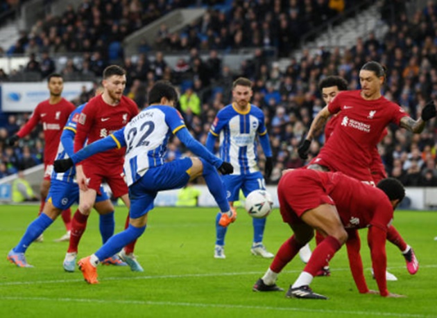 'Vũ điệu' hoa anh đào biến Liverpool trở thành cựu vương FA Cup