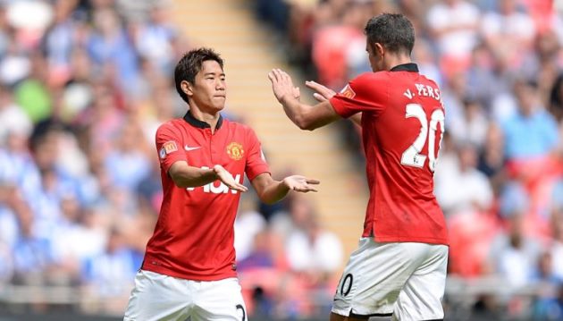 4 cầu thủ Man Utd ký hợp đồng cùng Van Persie thể hiện ra sao?