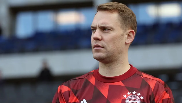 Chủ tịch Bayern chốt tương lai của Neuer trước dấu hỏi giống Ronaldo