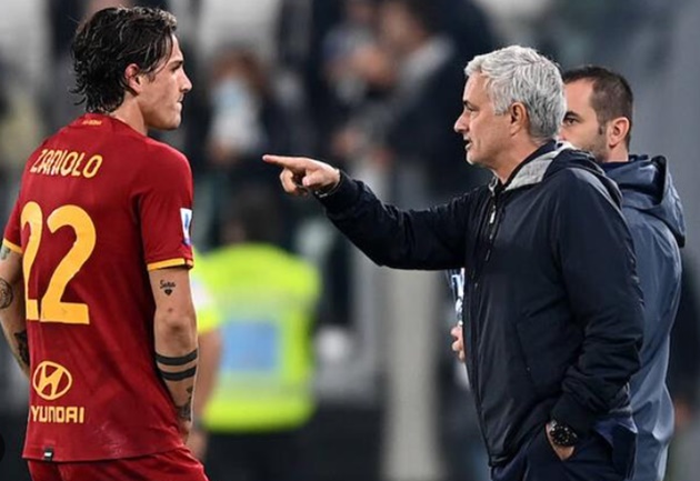 Bi kịch cho kẻ phản bội Mourinho