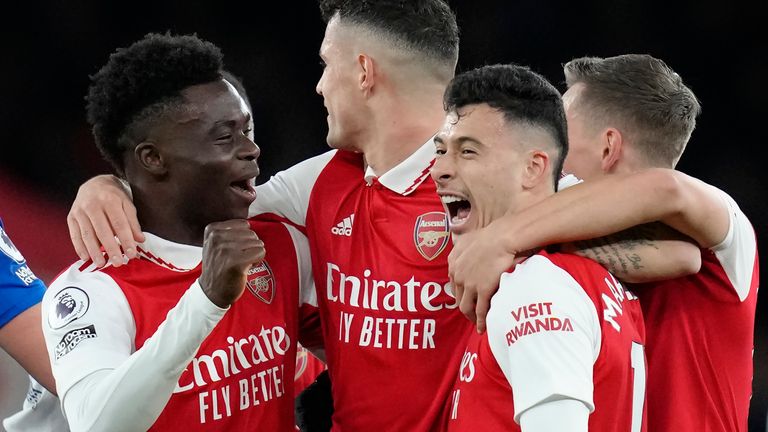 Sự ổn định đáng kinh ngạc của Arsenal
