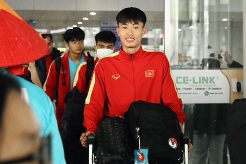 U20 Việt Nam trở về sau hành trình hơn 30 tiếng