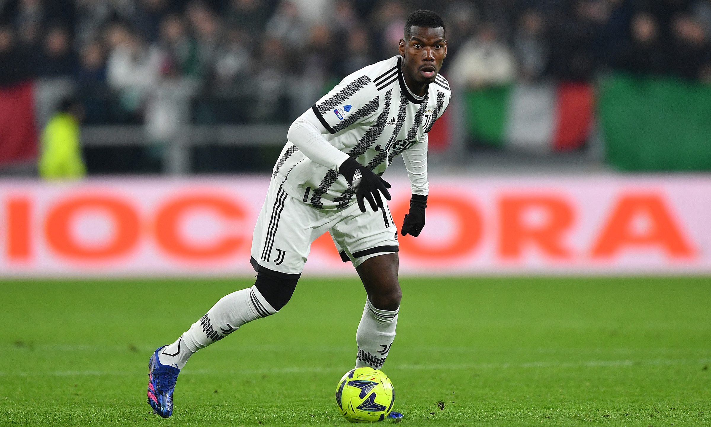 Ác mộng tiếp diễn, Paul Pogba lại dính chấn thương