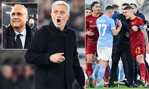 Mourinho: "Ông đang nhìn cái quái gì vậy?"