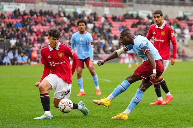 Cơn ác mộng tái hiện, đội trẻ Man City hủy diệt Man Utd 6-0
