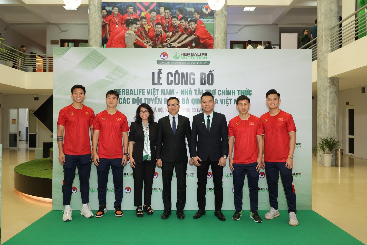 Herbalife Việt Nam và LĐBĐVN hợp tác vì tương lai bóng đá nước nhà