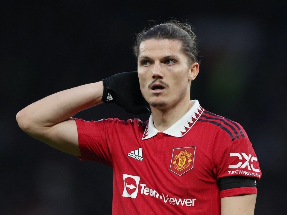 Bayern ra giá bán Sabitzer cho MU
