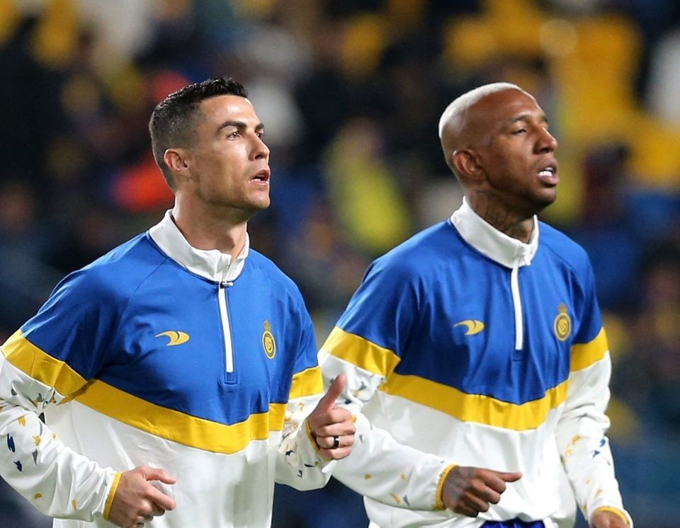HLV Al Nassr không hài lòng với Ronaldo và đồng đội