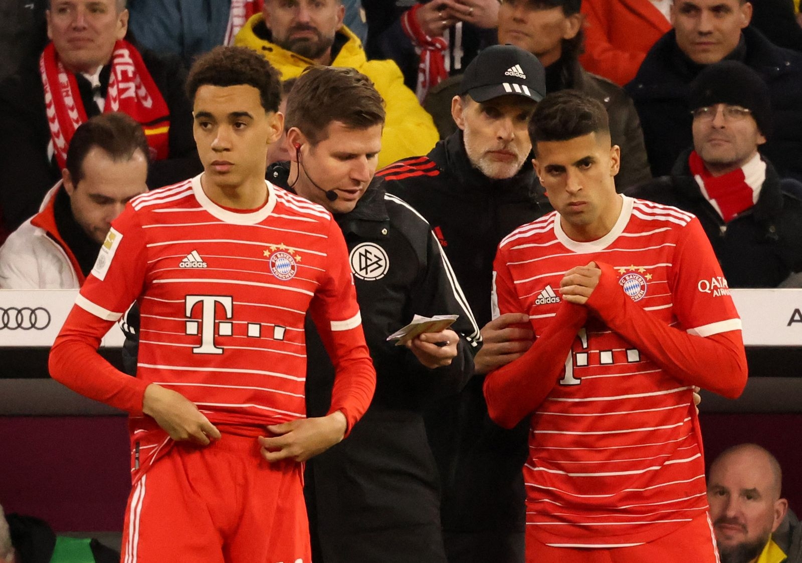 HLV Tuchel lên tiếng về tương lai Cancelo