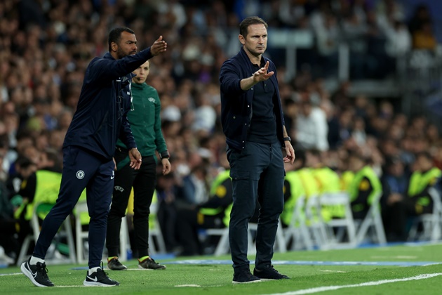 Lampard nêu lý do sử dụng sơ đồ 5 hậu vệ