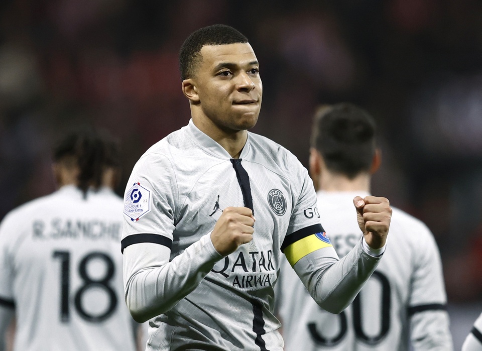 Mẹ Mbappe lý giải cơn giận của con trai