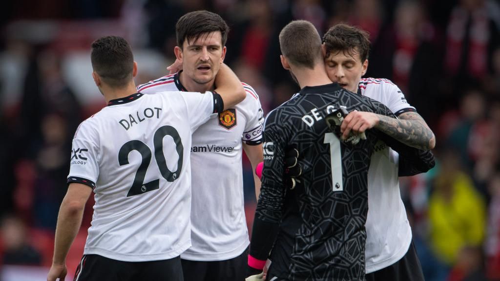 Ảnh bài viết Chuyền 95%, 9 lần thu hồi bóng: M.U phát hiện kẻ thay thế hoàn hảo