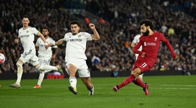 Liverpool 'đánh tennis' trong ngày Salah lập kỷ lục ở Premier League