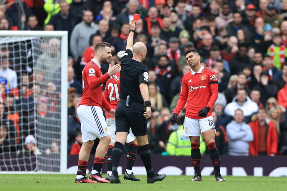 MU gặp lại trọng tài ác mộng trong trận quyết chiến với Tottenham