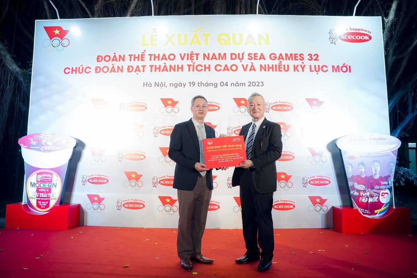 ACECOOK Việt Nam đồng hành cùng Đoàn thể thao Việt Nam dự SEA GAMES 32