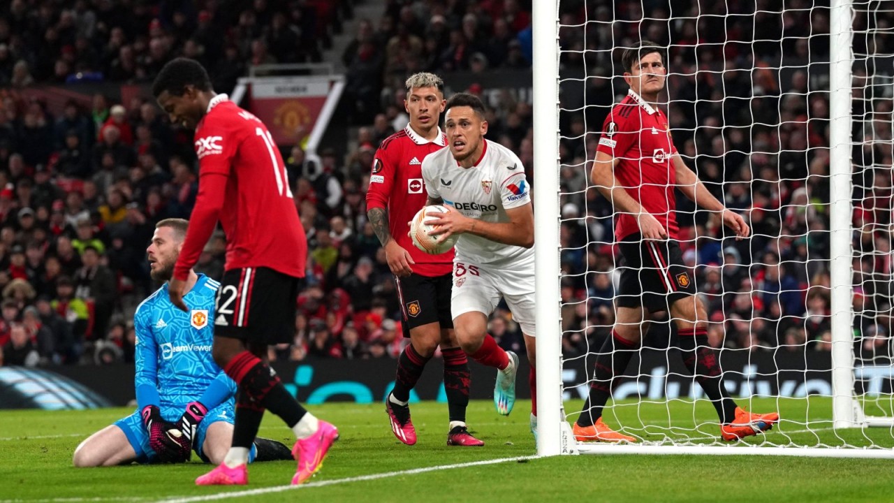 4 tân binh dễ thấy đang trên đường cập bến Old Trafford