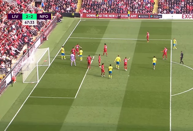 Ảnh bài viết Henderson giận đỏ mặt vì sự cẩu thả của Nunez