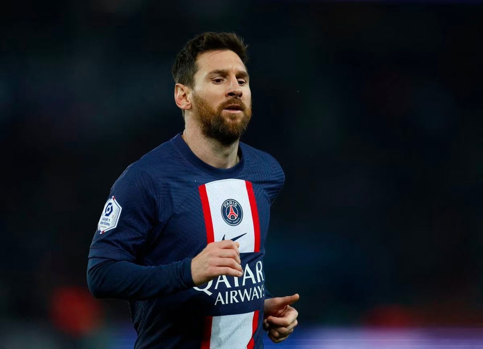 Messi đi ăn với đồng đội cũ ở Barcelona