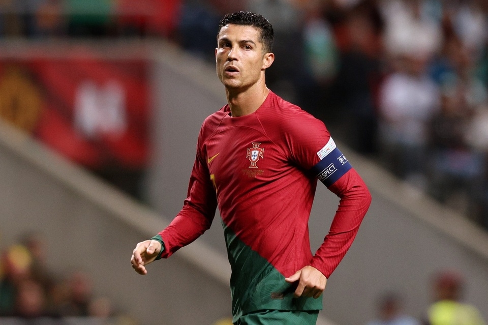 HLV tuyển Bồ Đào Nha: Không cần dạy chuyên môn cho Ronaldo