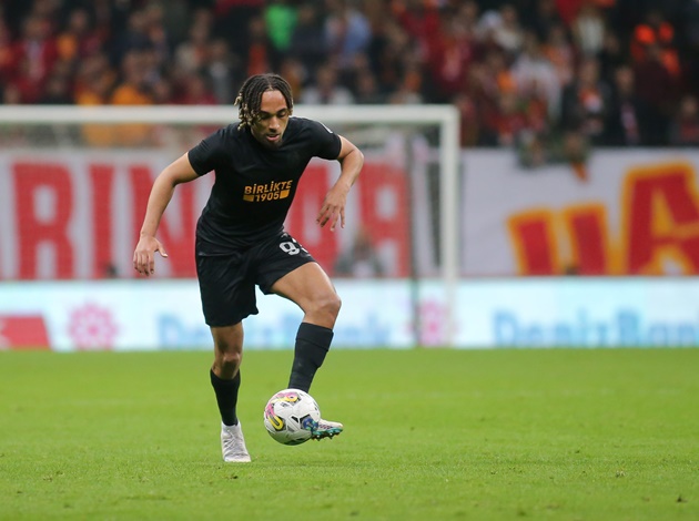 "Cậu ấy sẽ phù hợp với Arsenal một cách hoàn hảo"