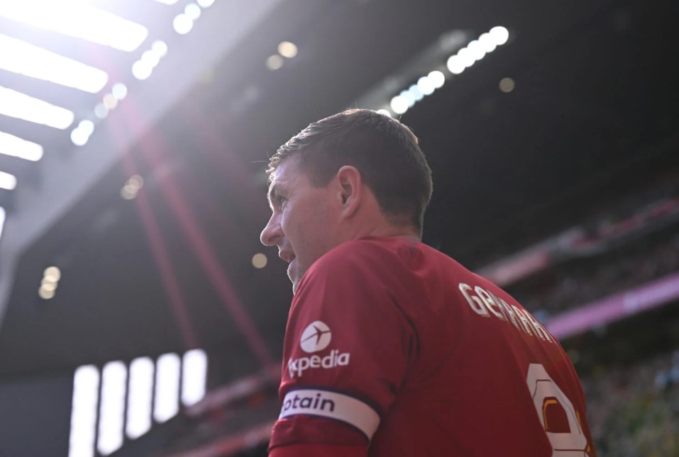 "Không có cơ hội nào cho Steven Gerrard"