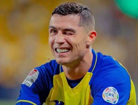 Ronaldo tạo thống kê ấn tượng ở tuổi 38