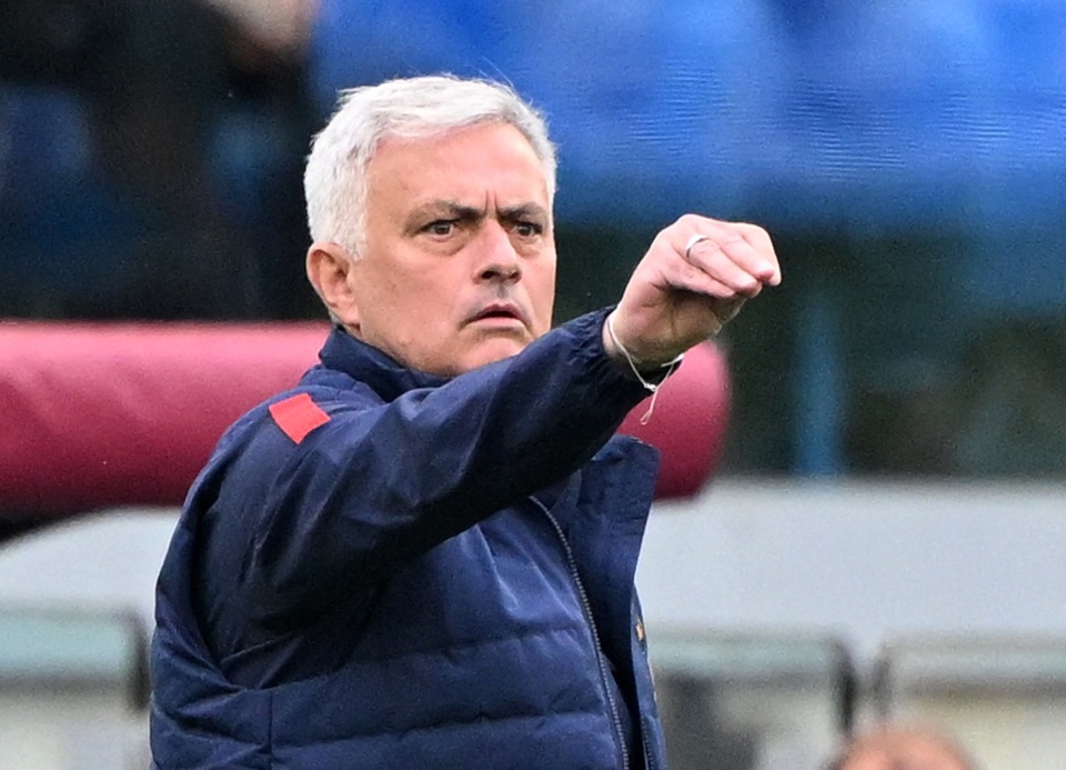Mourinho: Daniele Chiffi là trọng tài tệ nhất tôi từng thấy