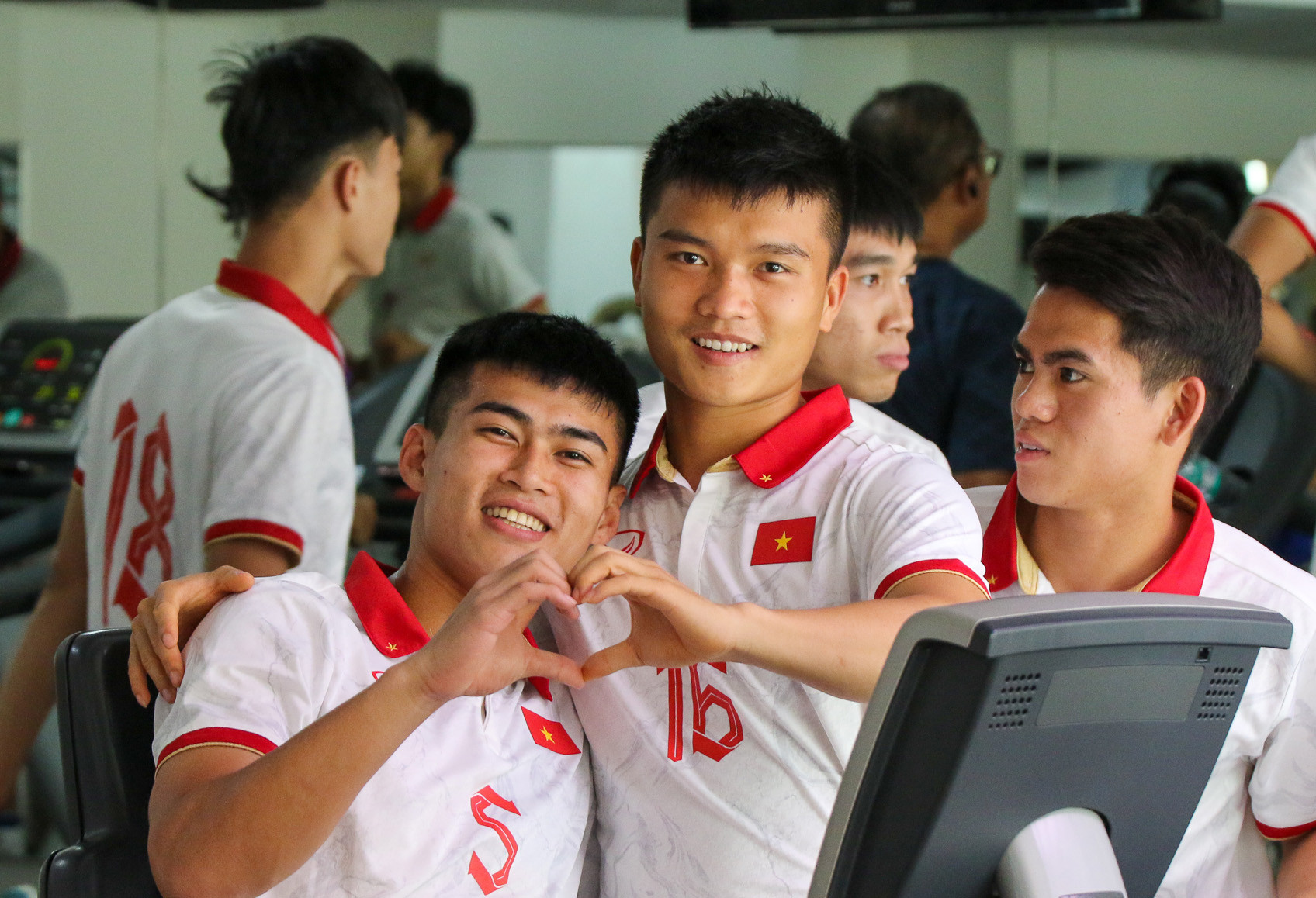 U22 Việt Nam cười thả ga, thảnh thơi chờ đấu Malaysia