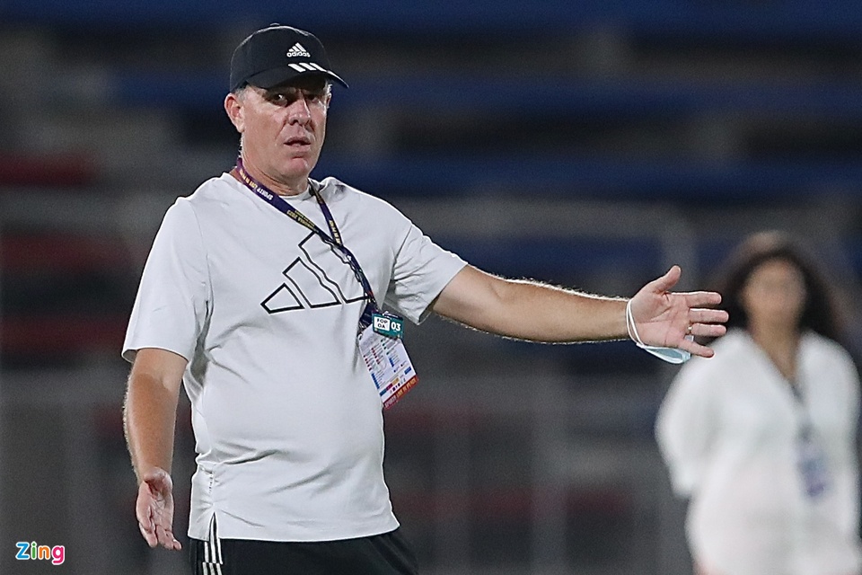HLV tuyển nữ Philippines: Năm ngoái, chúng tôi thắng Việt Nam 4-0