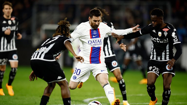 Đội hình tiêu biểu Ligue 1 tháng 4: Bộ đôi PSG