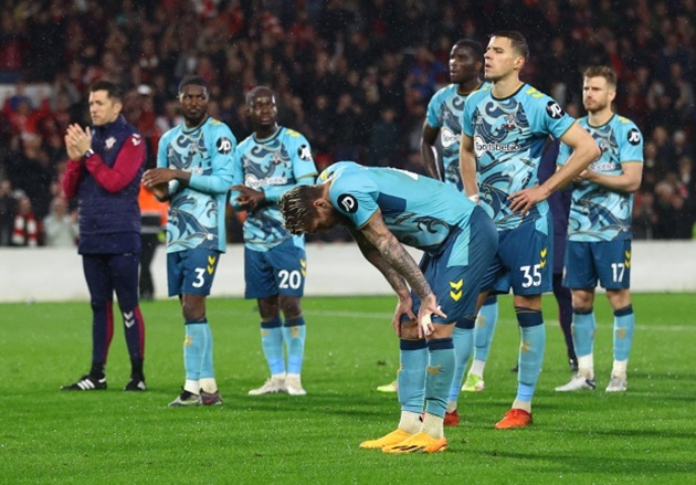 Siêu máy tính dự đoán cuộc chiến trụ hạng Premier League: Xuất hiện tỷ lệ 99%