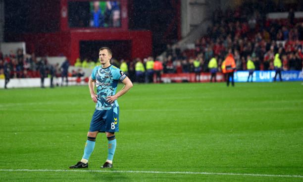 Quên Bellingham đi, 'món hời' đang ở trước mắt Man Utd