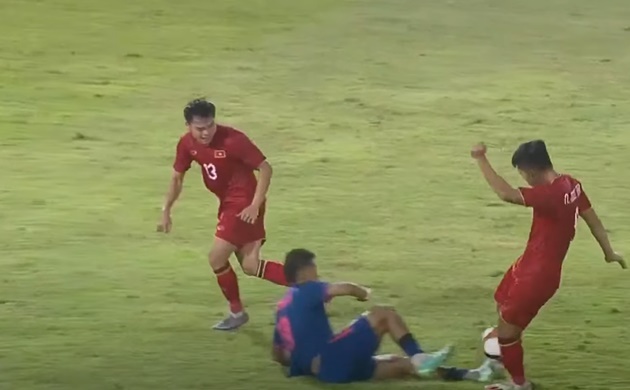 5 điểm nhấn U22 Việt Nam 1-1 U22 Thái Lan: Thay đổi quyết định; "Muay Thái"
