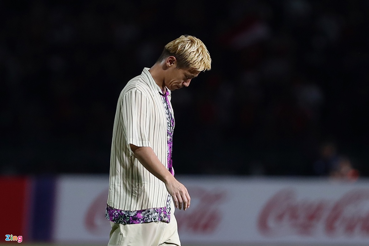 Phản ứng của Keisuke Honda khi chia tay bóng đá Campuchia