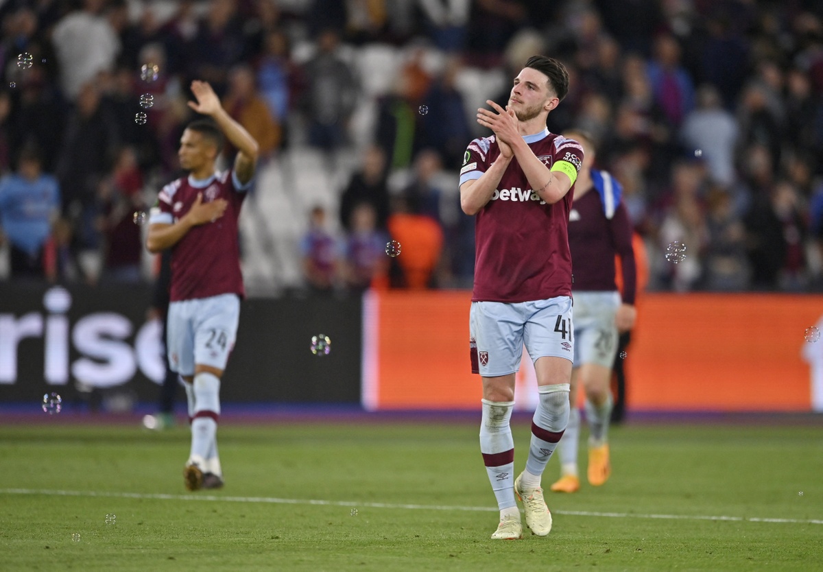 West Ham chạm tay vào vé chung kết cúp châu Âu sau 47 năm