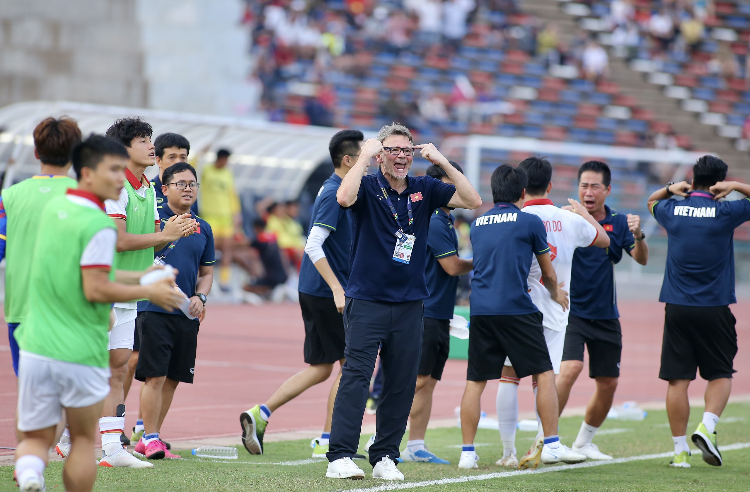 U22 Việt Nam bị loại: "Phù thủy" cũng chào thua 2 bài toán nhức nhối