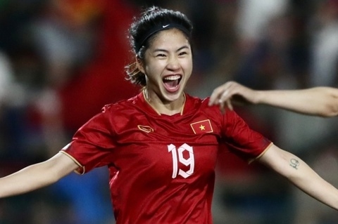 HLV Mai Đức Chung: 'Bàn thắng của Thanh Nhã đẹp nhất SEA Games 32'