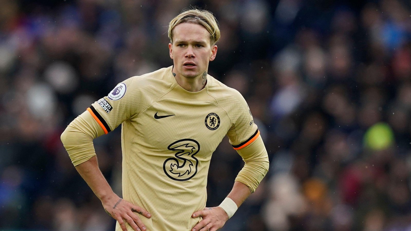 Gây thất vọng, bom tấn Chelsea đứng trước quyết định tương lai