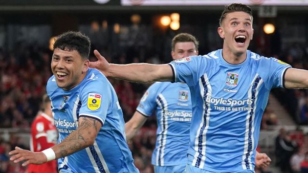 Hạ Middlesbrough, Coventry vào chơi trận chung kết thăng hạng tại Wembley
