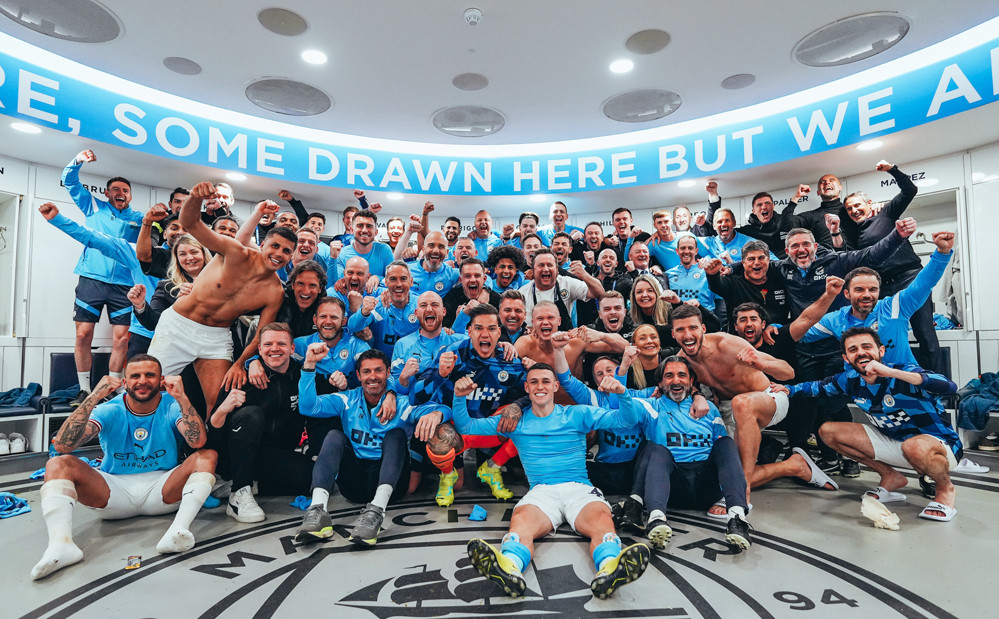 Michael Owen: 'Man City như đến từ hành tinh khác''