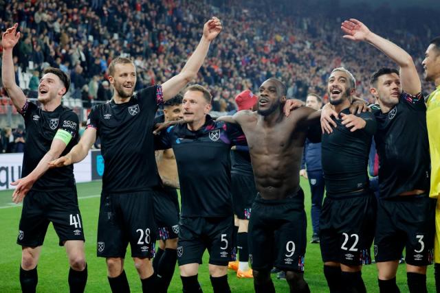 CLB Premier League thứ 2 có cơ hội vô địch cúp châu Âu mùa này